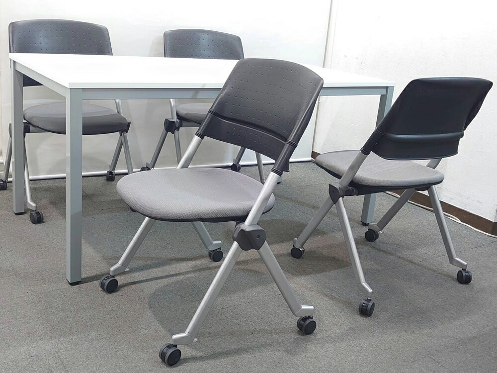会議セット 4人用 W1500×D750 テーブル ネスティングチェア