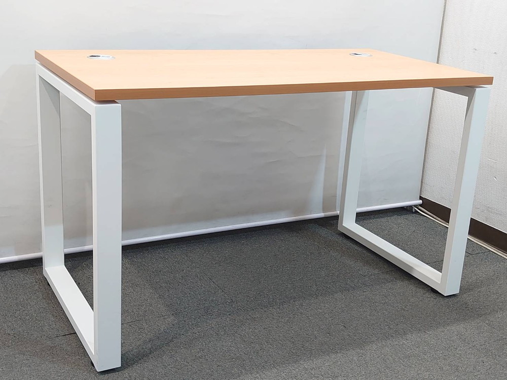 HermanMiller ハーマンミラー POSH ポッシュ デスク オフィスデスク ワークデスク デスク 机 PCデスク W1200 【中古オフィス家具】【中古】