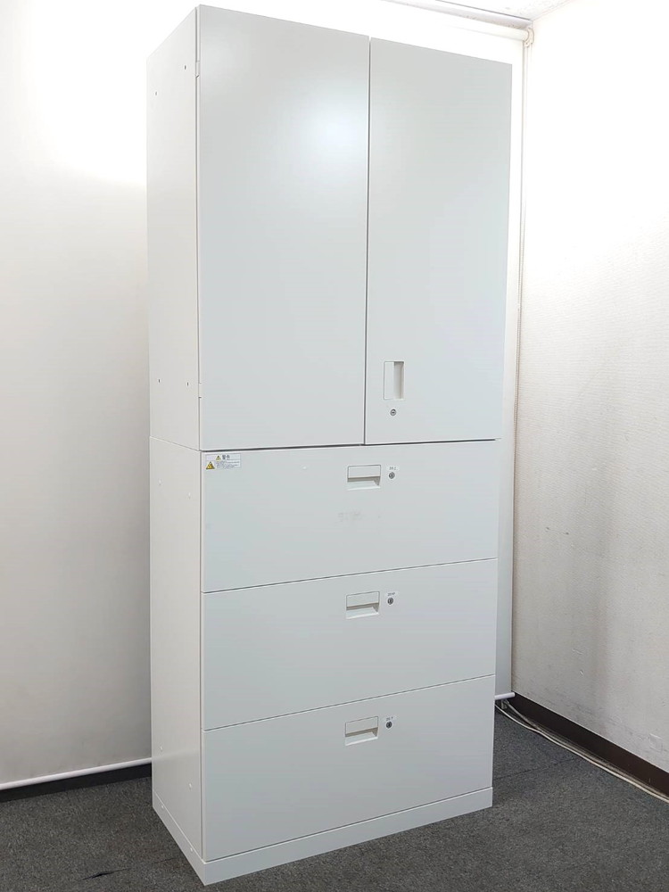 【美品】 イトーキ eSシリーズ 上下書庫 ラテラル書庫 両開きキャビネット スチール書庫 W900 D450 【中古オフィス家具】【中古】