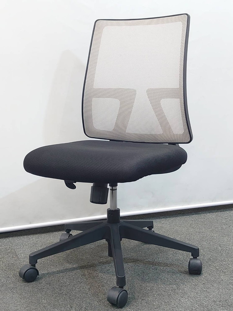 オフィスチェア メッシュ 関家具 ショットチェア グレー 肘なし リユース品