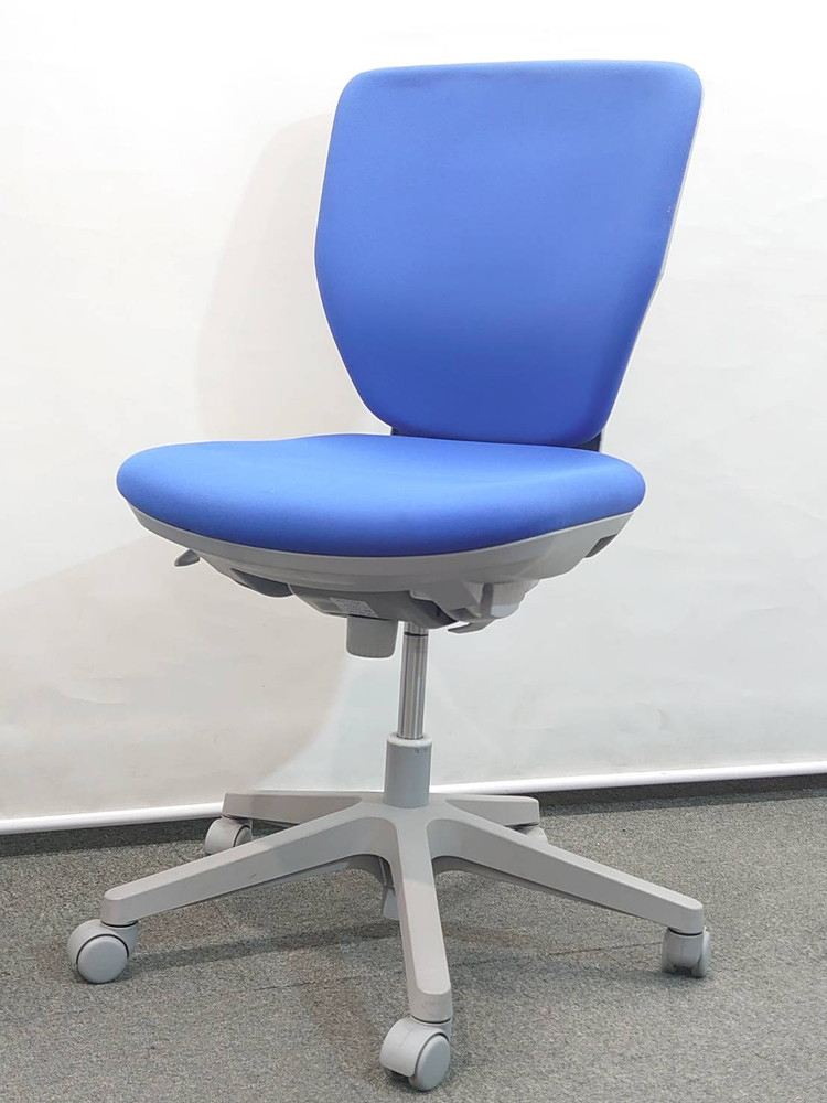 オフィスチェア ブルー 肘無し 事務チェア 中古チェア